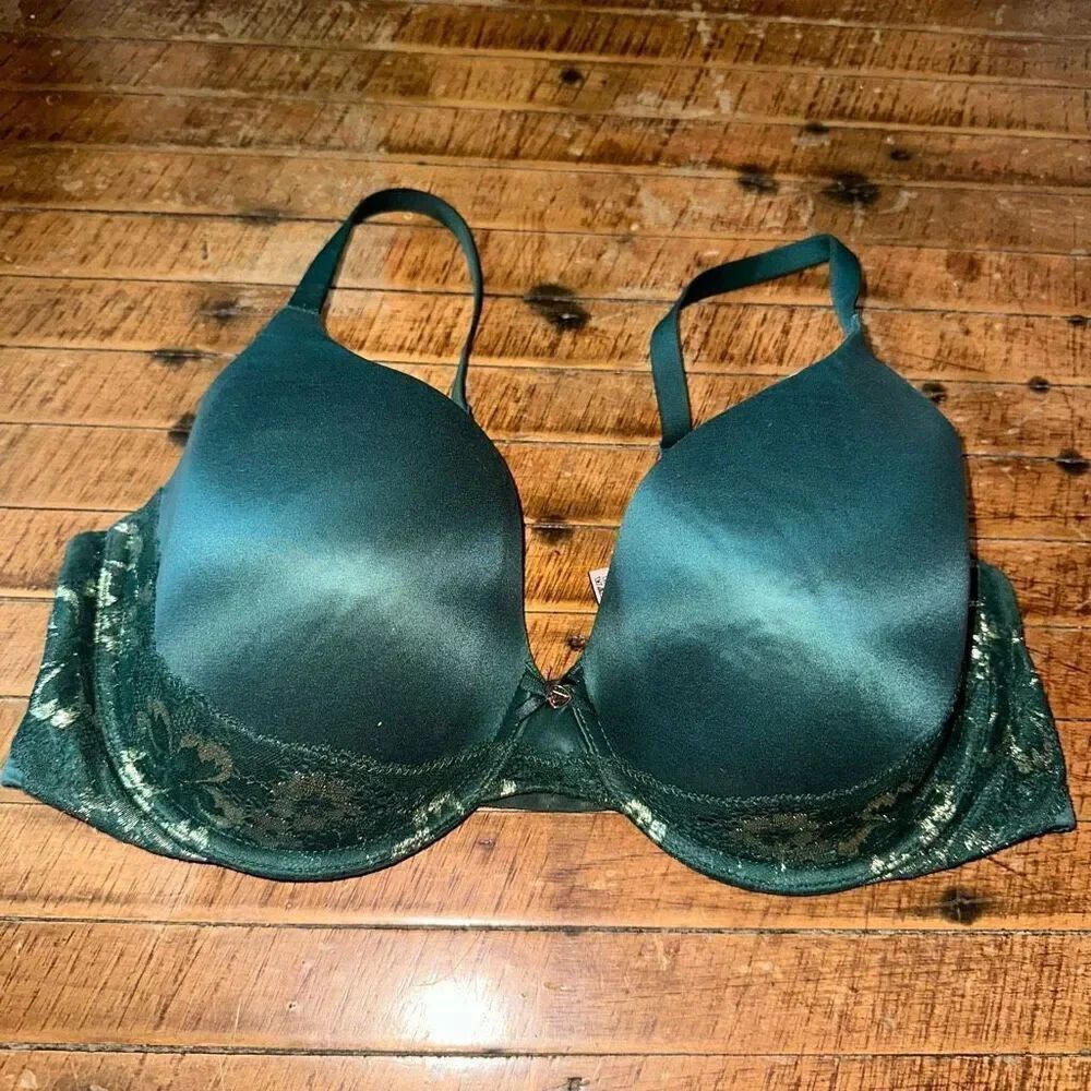 Victoria’s Secret dark green lacy lined perfect 36DD bra